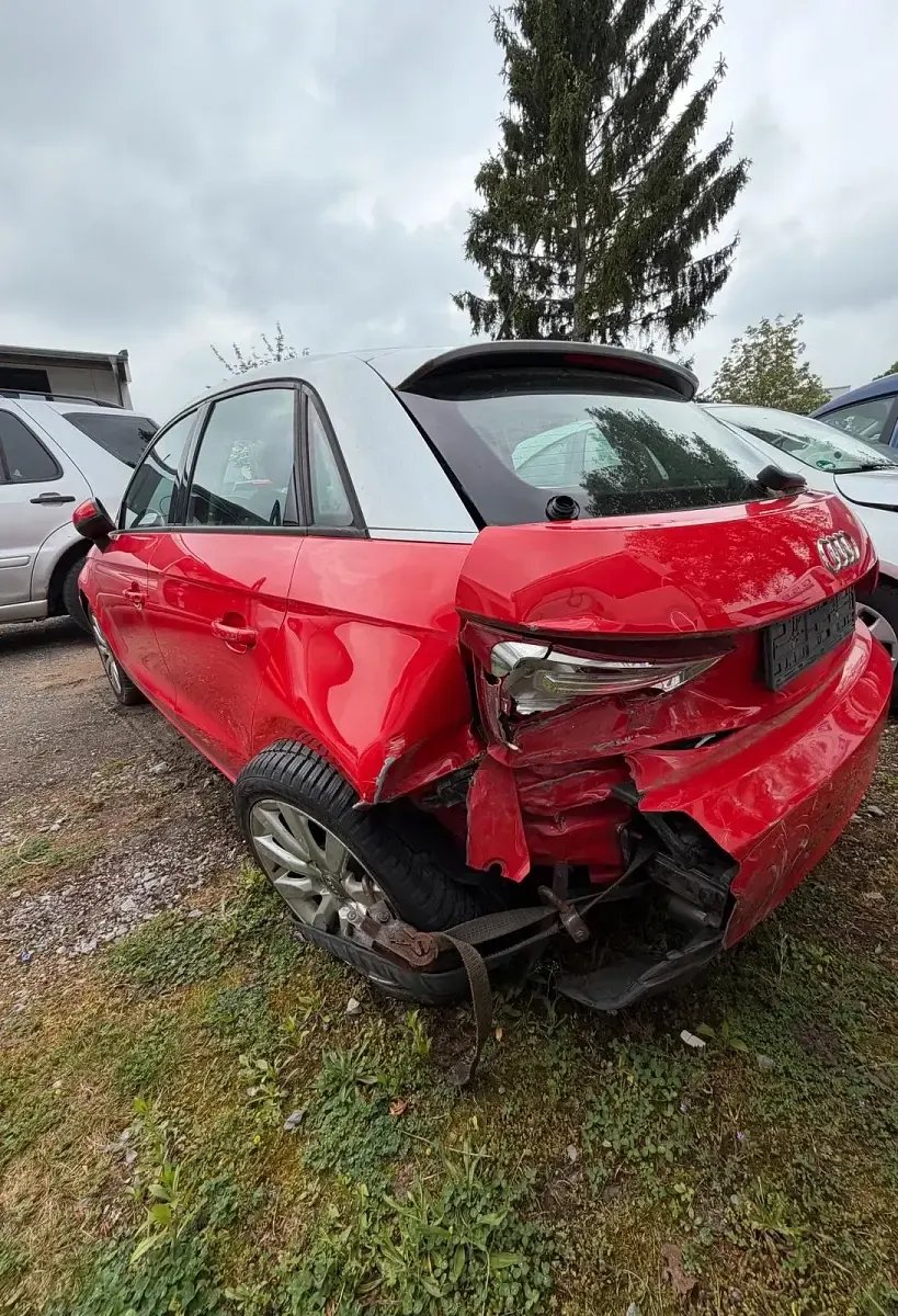 Gebraucht Audi A1 2013 Rot Kleinwagen