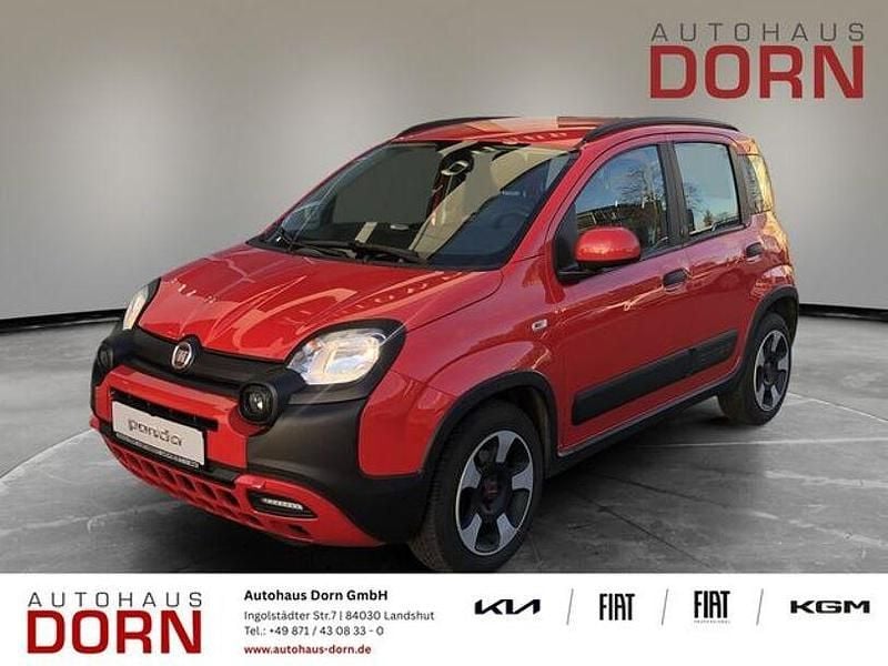 Rot Gebraucht 2022 Fiat Panda Limousine | 11.590 € (Fairer Preis) - Bild 1/4