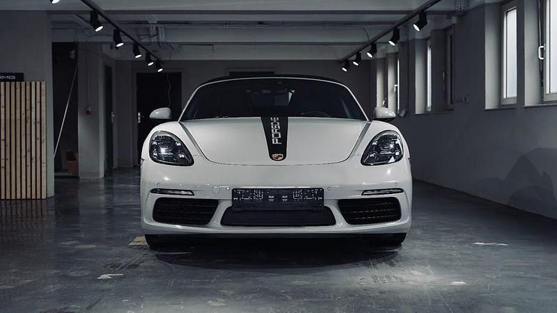 Beige Gebraucht 2017 Porsche 718 Boxster S Cabrio | 49.920 € (Fairer Preis) - Bild 1/4