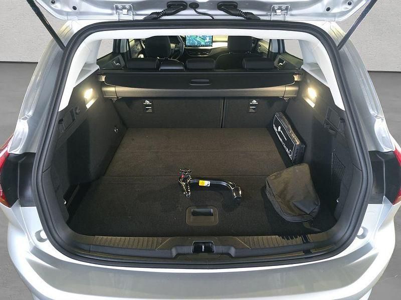 Gebraucht Ford Focus Titanium 116 PS (85 kW) 2025 Silber Kombi