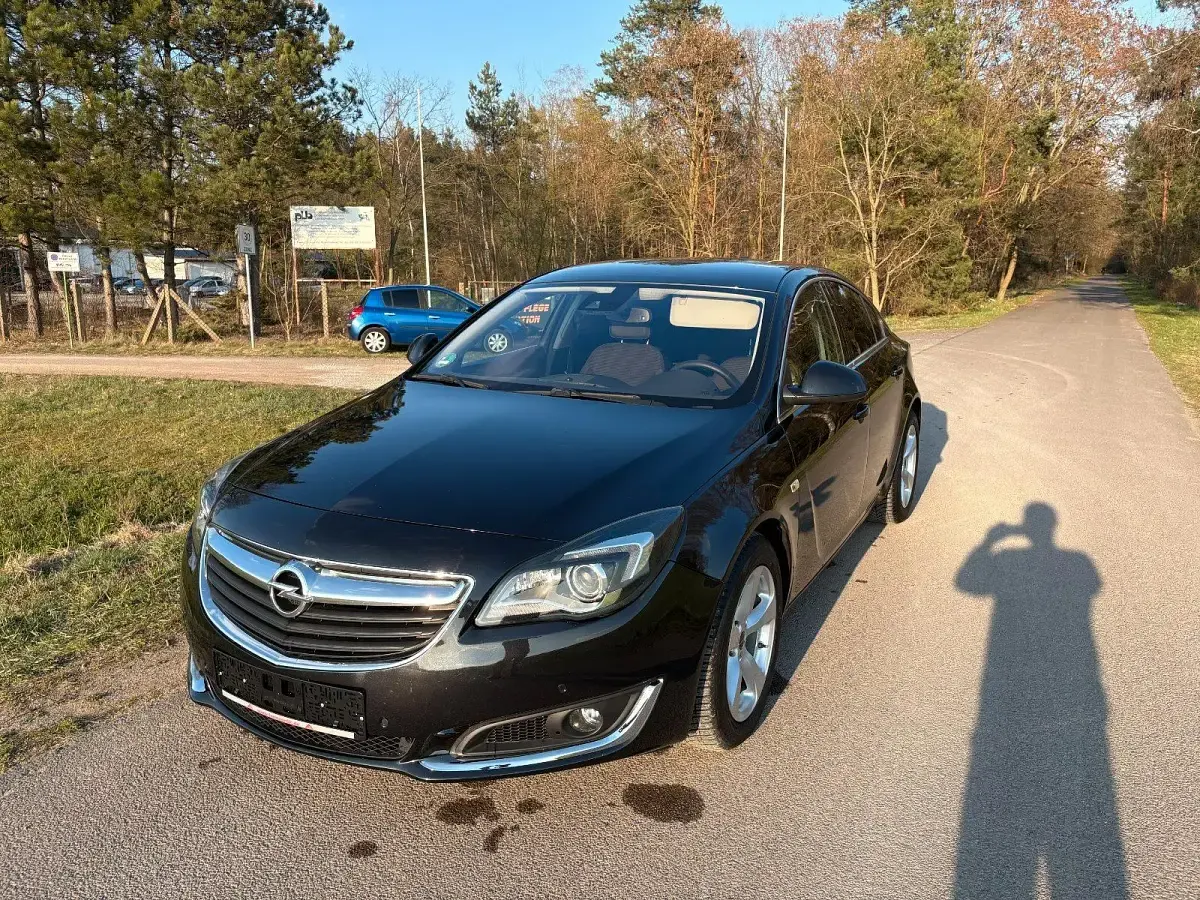 Gebraucht Opel Insignia 100 PS (73 kW) 2016 Schwarz Limousine