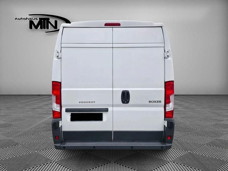 Gebraucht Peugeot Boxer 131 PS (96 kW) 2016 Weiß Van