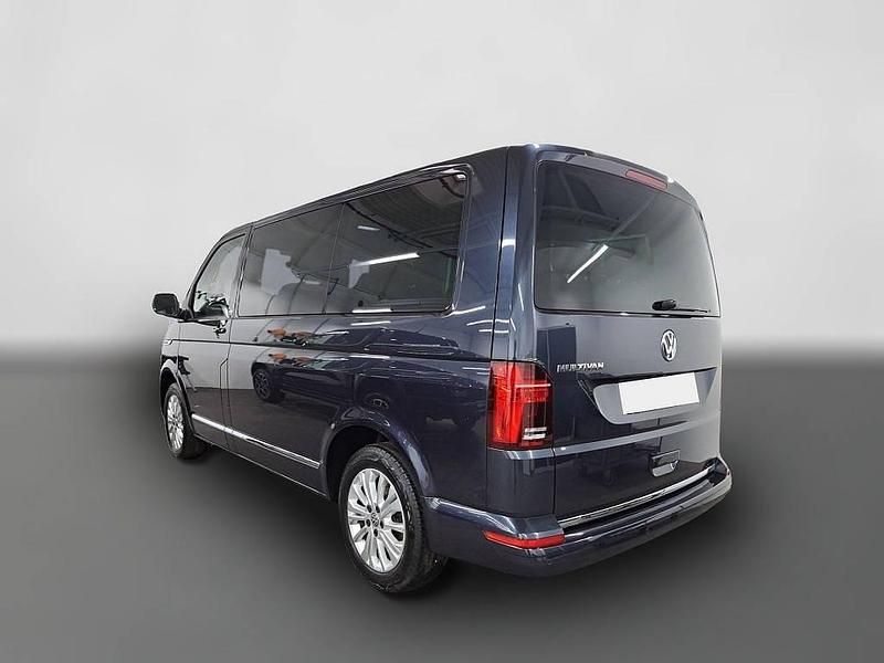 Second-hand VW Multivan Generation Six 199 CP (146 kW) 2020 Albastru Monovolum