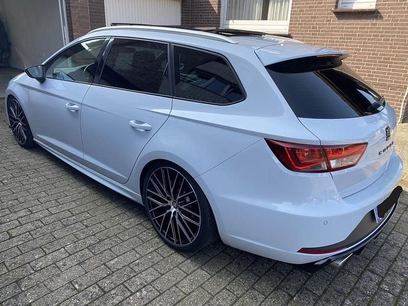 Gebraucht Seat Leon ST CUPRA 290 PS (213 kW) 2017 Grau Kombi