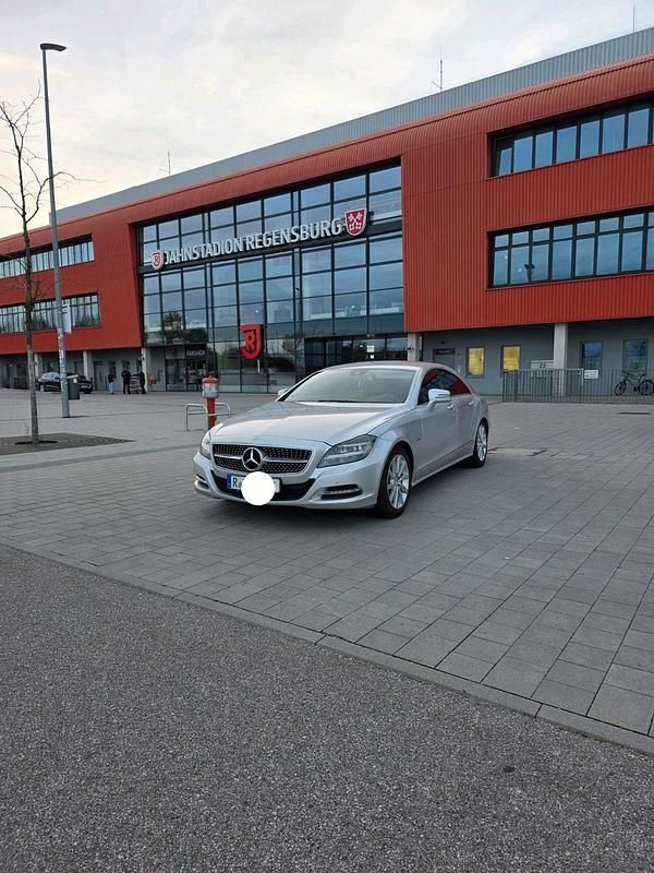 Gebraucht Mercedes CLS350 306 PS (225 kW) 2011 Silber Limousine