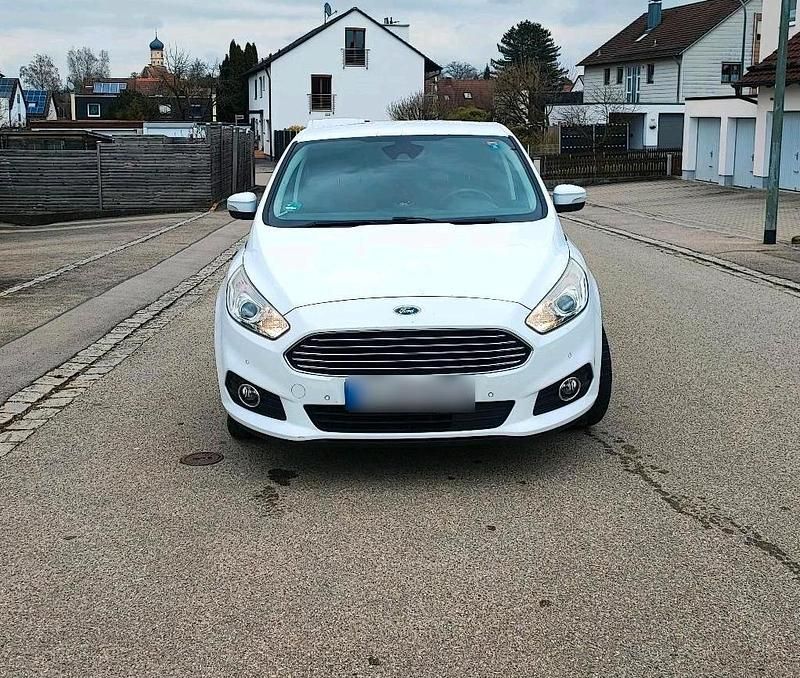 Gebraucht Ford S-MAX S 150 PS (110 kW) 2016 Weiß Van / Kleinbus