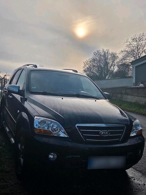 Schwarz Gebraucht 2009 Kia Sorento SUV | 3.900 € (Fairer Preis) - Bild 1/4