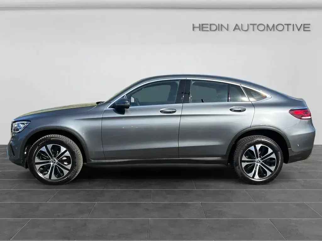 Gebraucht Mercedes GLC300e 320 PS (235 kW) 2022 Grau Coupé