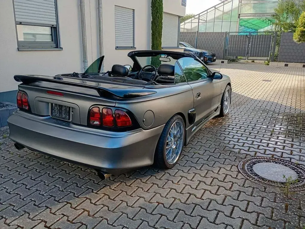 Gebraucht Ford Mustang 320 PS (235 kW) 1996 Grau Cabrio