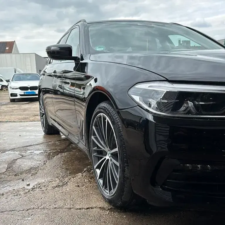 Gebraucht BMW 530 Performance 286 PS (210 kW) 2020 Schwarz Kombi