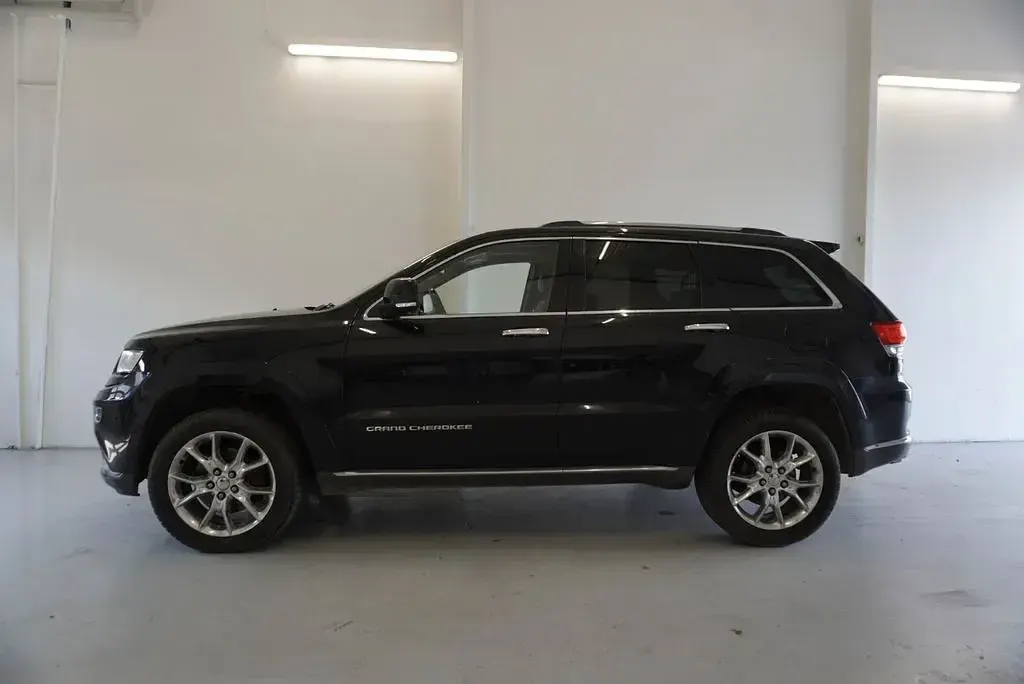 Gebraucht Jeep Grand Cherokee 250 PS (183 kW) 2015 Schwarz SUV
