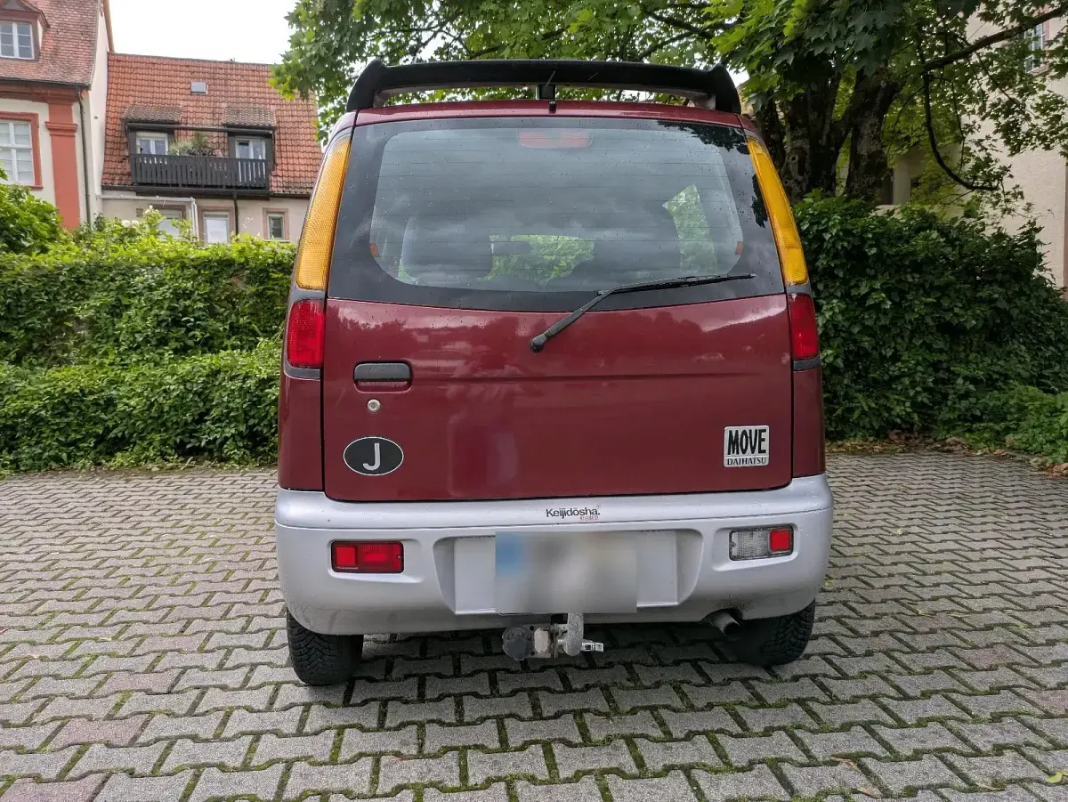 Gebraucht Daihatsu Move 56 PS (41 kW) 2001 Rot Van / Kleinbus