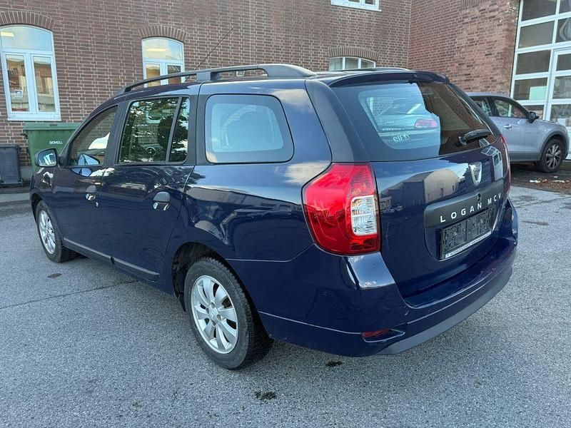 Gebraucht Dacia Logan 73 PS (53 kW) 2016 Blau Limousine