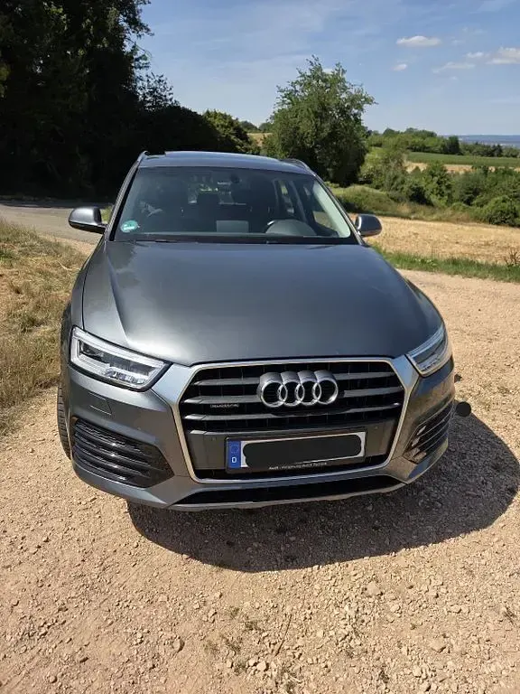 Gebraucht Audi Q3 Sport 179 PS (131 kW) 2018 Grau SUV