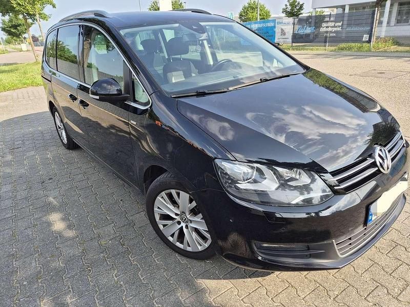 Gebraucht 2013 VW Sharan Life Van / Kleinbus | 13.500 € (Teuer) - Bild 1/4