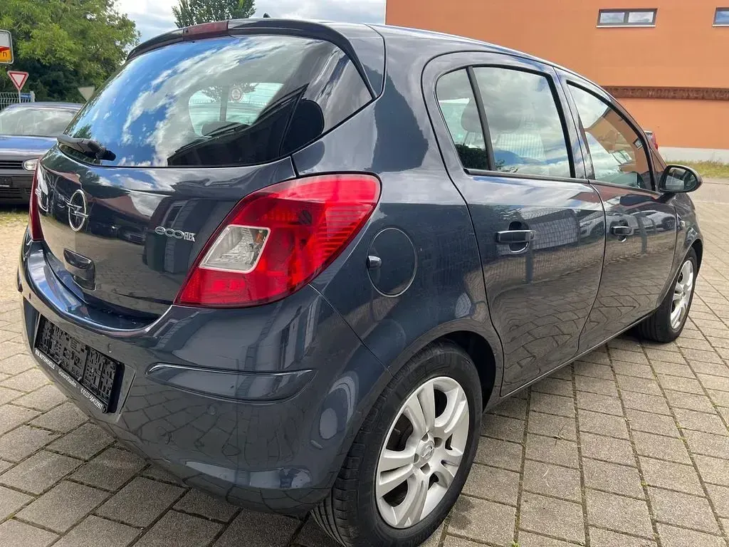 Gebraucht Opel Corsa Innovation 95 PS (69 kW) 2010 Kleinwagen