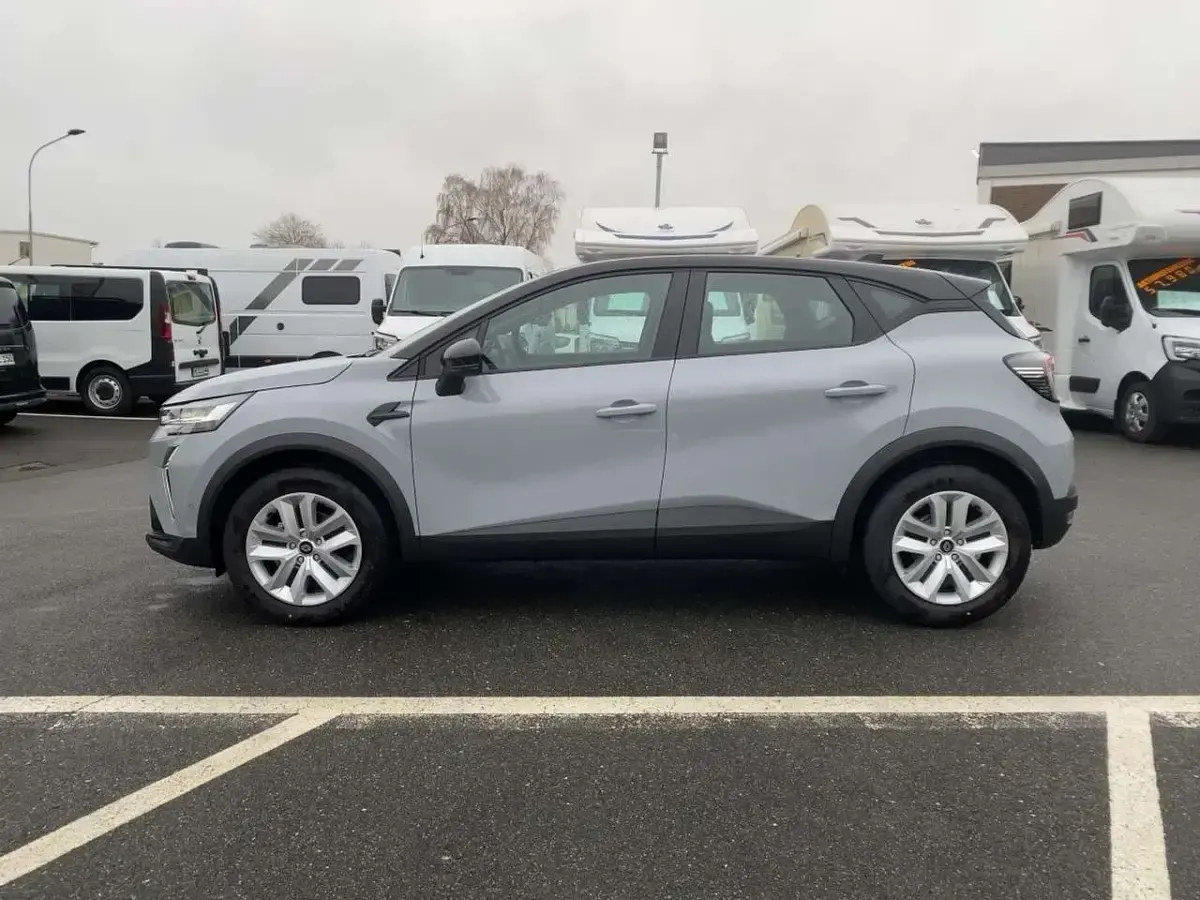Gebraucht Renault Captur Evolution 91 PS (66 kW) 2024 Rafalgrau metallic, black pea SUV