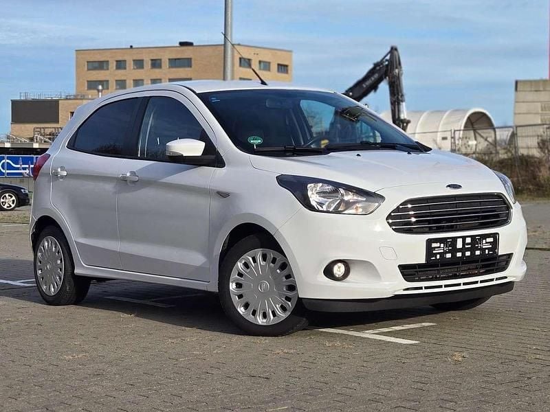 Gebraucht Ford Ka 71 PS (52 kW) 2018 Weiß Limousine