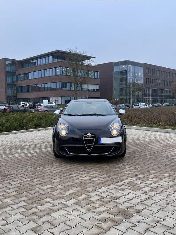 Gebraucht Alfa Romeo MiTo 77 PS (56 kW) 2014 Schwarz Kleinwagen