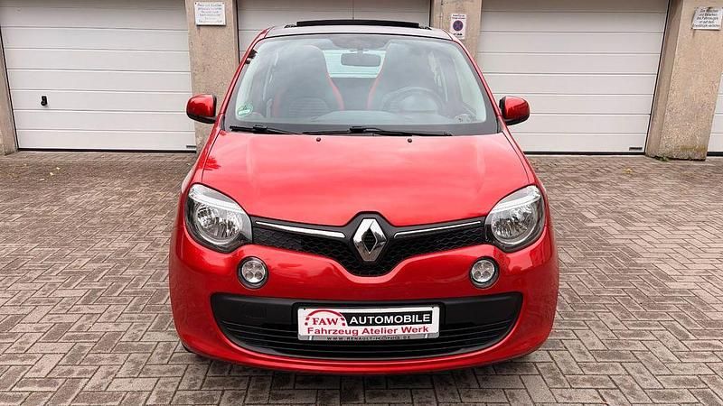 Rot Gebraucht 2015 Renault Twingo Liberty Kleinwagen | 7.599 € (Fairer Preis) - Bild 1/4
