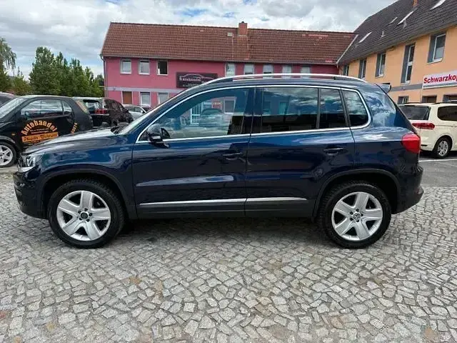 Gebraucht VW Tiguan LOUNGE 184 PS (135 kW) 2016 Night blue SUV