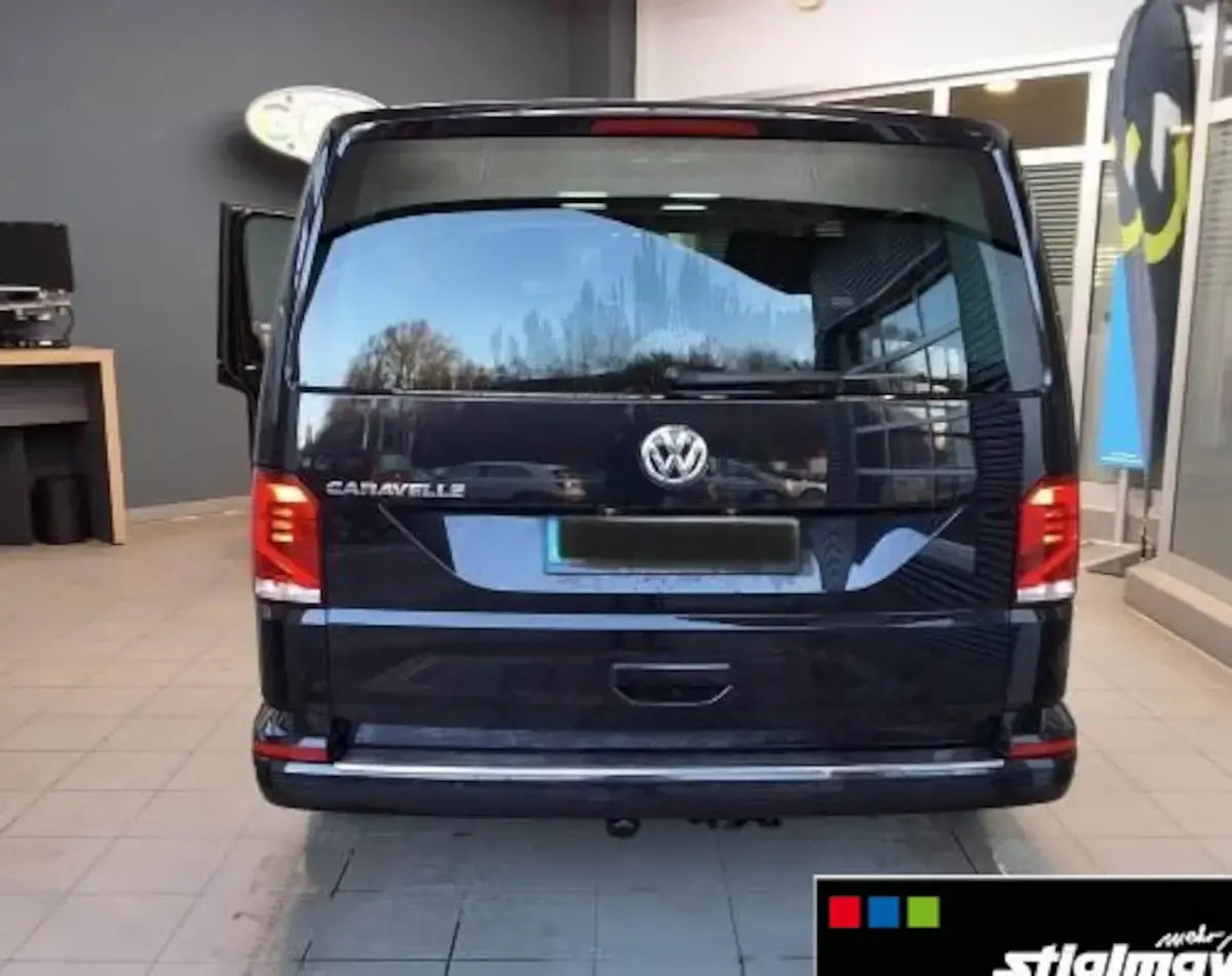 Gebraucht VW Caravelle Comfortline 150 PS (110 kW) 2023 Van