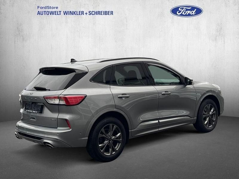 Gebraucht Ford Kuga ST-Line 224 PS (164 kW) 2022 Silber SUV