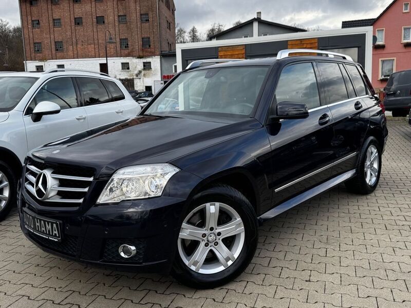 Blau Gebraucht 2009 Mercedes GLK350 SUV | 18.990 € (Teuer) - Bild 1/4