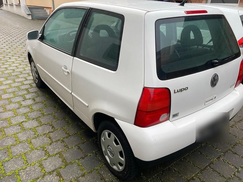 Gebraucht VW Lupo 50 PS (36 kW) 2003 Weiß Kleinwagen