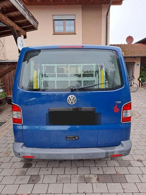 Gebraucht VW Transporter 131 PS (96 kW) 2006 Blau Van