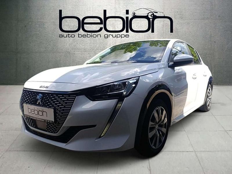 Weiß Gebraucht 2021 Peugeot e-208 Active Kleinwagen | 14.880 € (Fairer Preis) - Bild 1/4