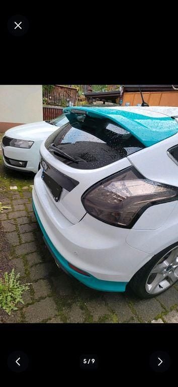 Gebraucht Ford Focus Titanium 182 PS (133 kW) 2011 Weiß Limousine