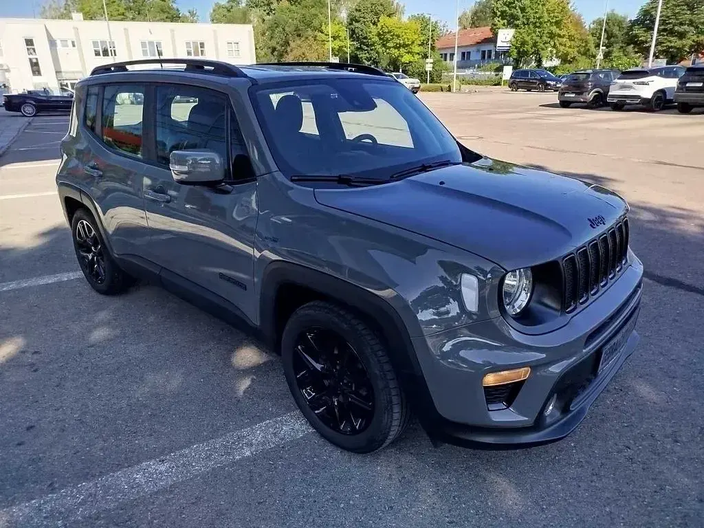 Gebraucht Jeep Renegade Night Eagle 150 PS (110 kW) 2021 Stinggray clear coat SUV