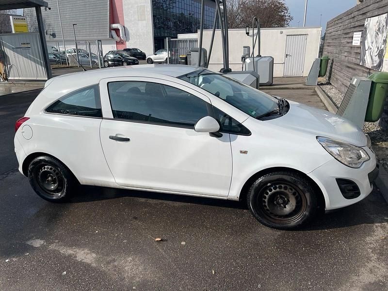 Gebraucht Opel Corsa S 69 PS (50 kW) 2012 Weiß Kleinwagen