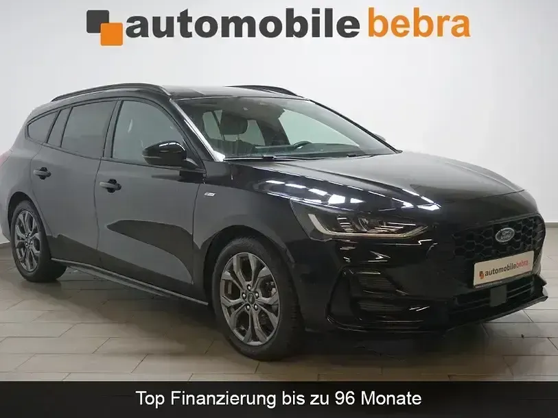 Usado Ford Focus ST-Line X 125 CV (91 kW) 2023 Negro Familiar