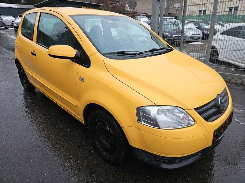 Gebraucht VW Fox Basis 60 PS (44 kW) 2011 Kleinwagen