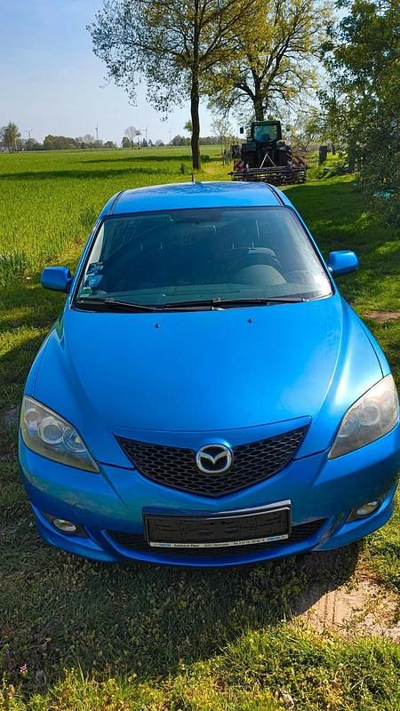 Second-hand Mazda 3 109 CP (80 kW) 2005 Albastru Hatchback