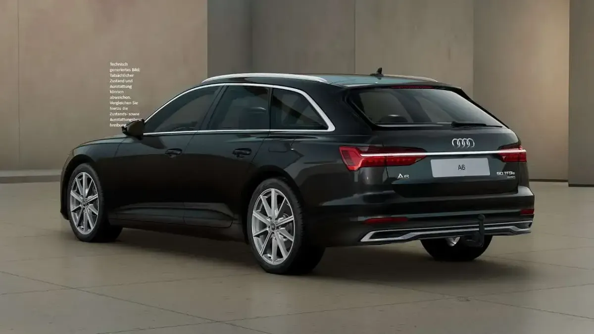 Gebraucht Audi A6 Advanced Plus 299 PS (219 kW) 2025 Mythosschwarz metallic Kombi