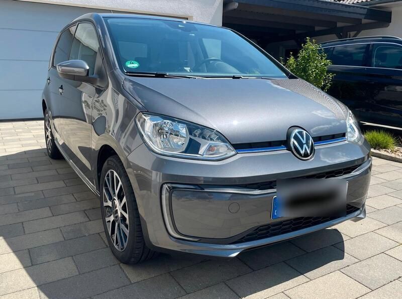 Grau Gebraucht 2022 VW e-up! Style Kleinwagen | 16.700 € (Etwas zu teuer) - Bild 1/4