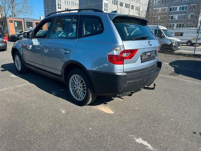 Gebraucht BMW X3 Sport Line 150 PS (110 kW) 2005 Blau SUV