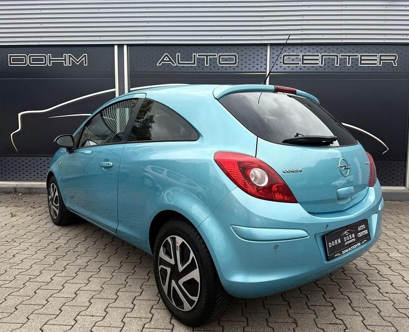 Gebraucht Opel Corsa Edition 69 PS (50 kW) 2010 Blau Kleinwagen