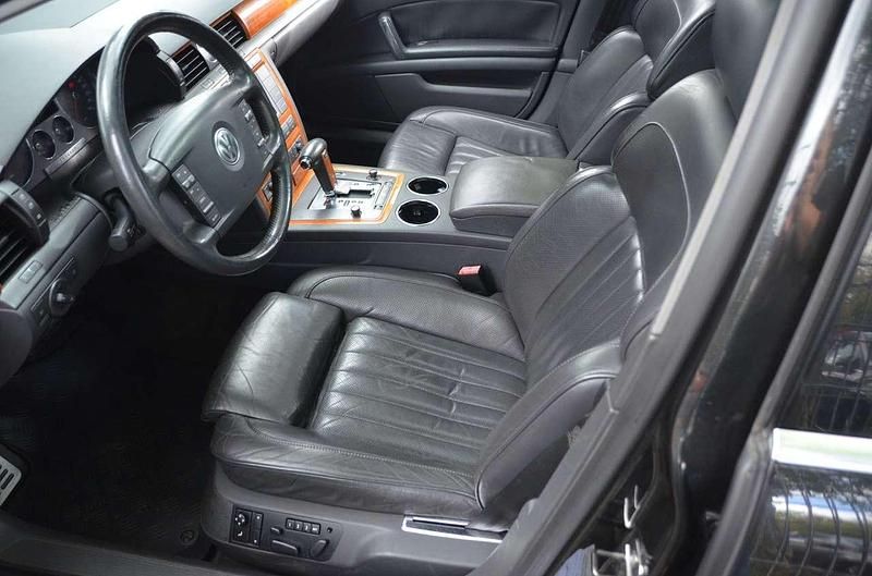 Gebraucht VW Phaeton 241 PS (177 kW) 2004 Schwarz Limousine