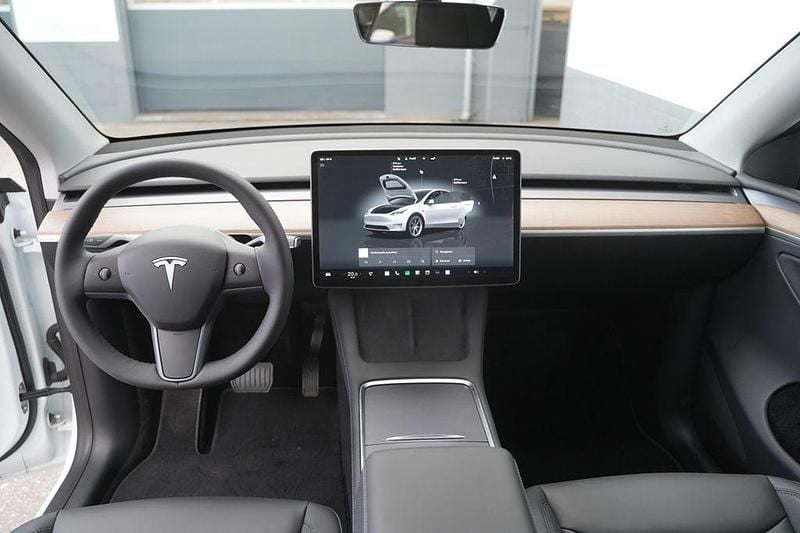 Gebraucht Tesla Model Y Long Range AWD 378 kW (514 PS) 2023 Weiß SUV