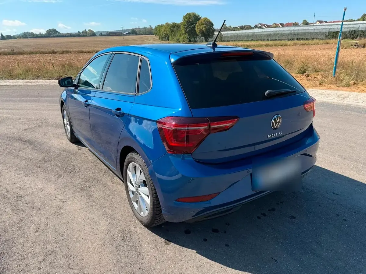 Gebraucht VW Polo Style 95 PS (69 kW) 2024 Blau Kleinwagen