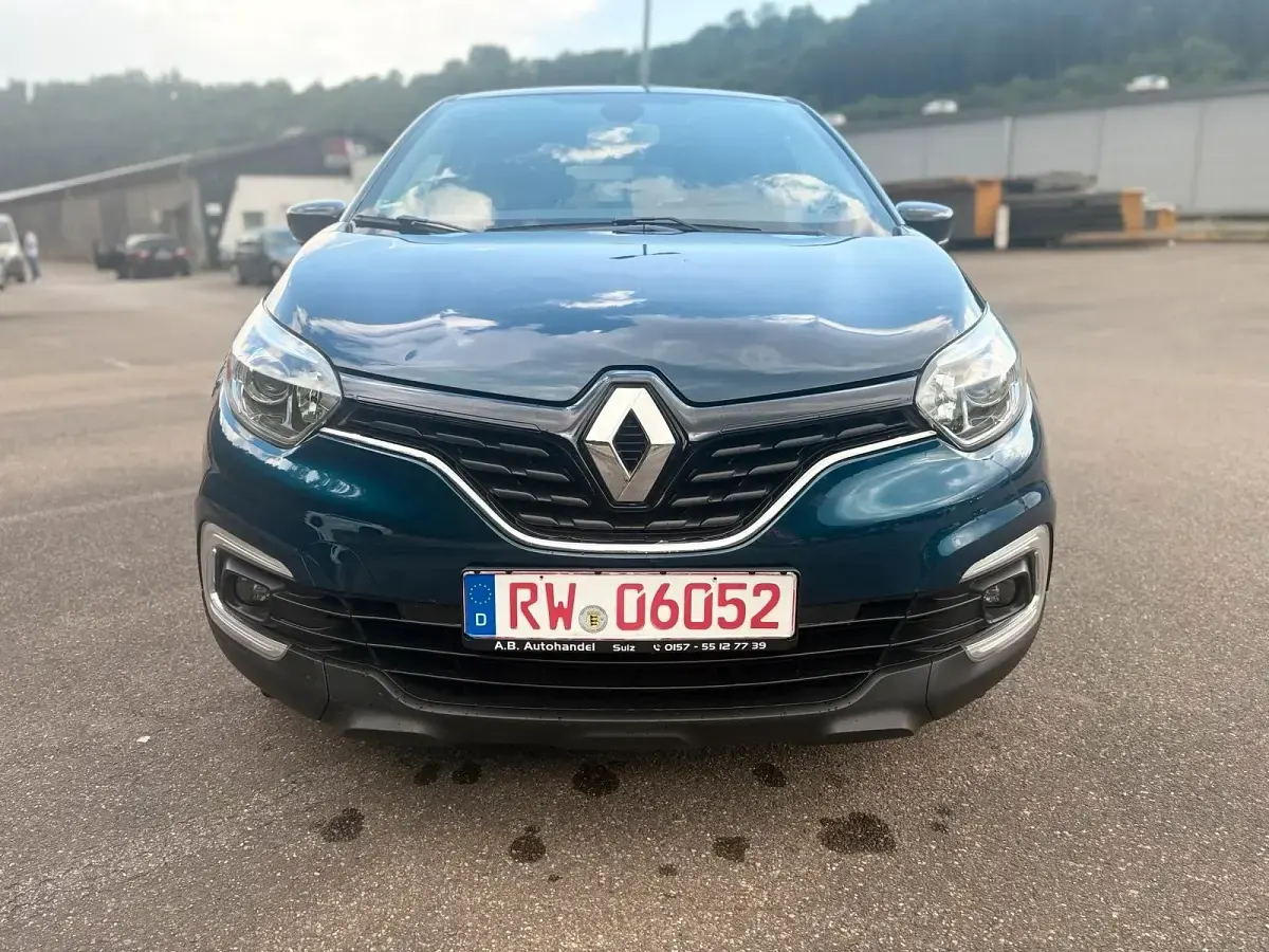 Gebraucht Renault Captur 90 PS (66 kW) 2019 Blau SUV