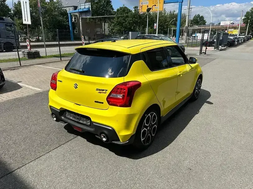 Gebraucht Suzuki Swift Sport 129 PS (94 kW) 2022 Gelb Kleinwagen