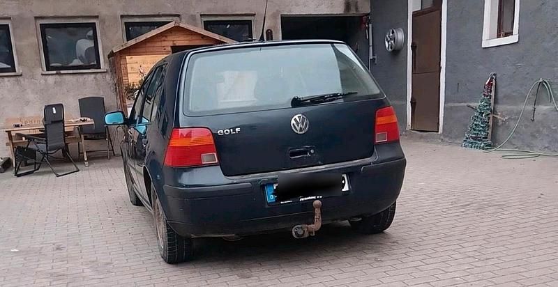 Gebraucht VW Golf IV 75 PS (55 kW) 1999 Blau Kleinwagen