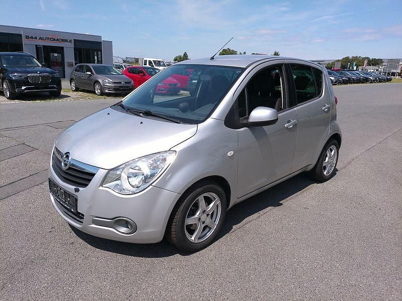 Silber Gebraucht 2009 Opel Agila Edition Limousine | 2.990 € (Fairer Preis) - Bild 1/4