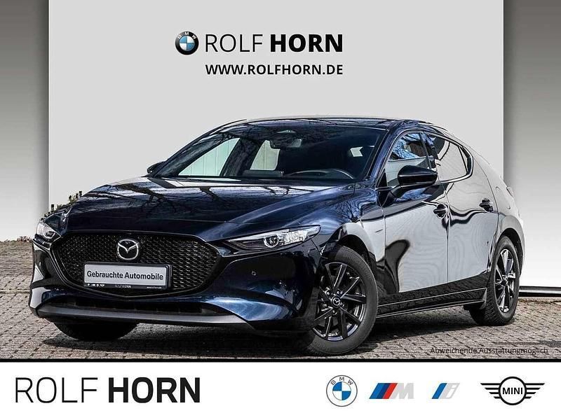 Deep crystal blue metallic Gebraucht 2023 Mazda 3 Limousine | 23.930 € (Superpreis) - Bild 1/4
