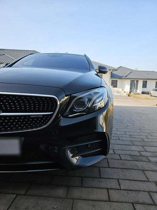Gebraucht Mercedes E43 AMG AMG 401 PS (294 kW) 2018 Schwarz Limousine
